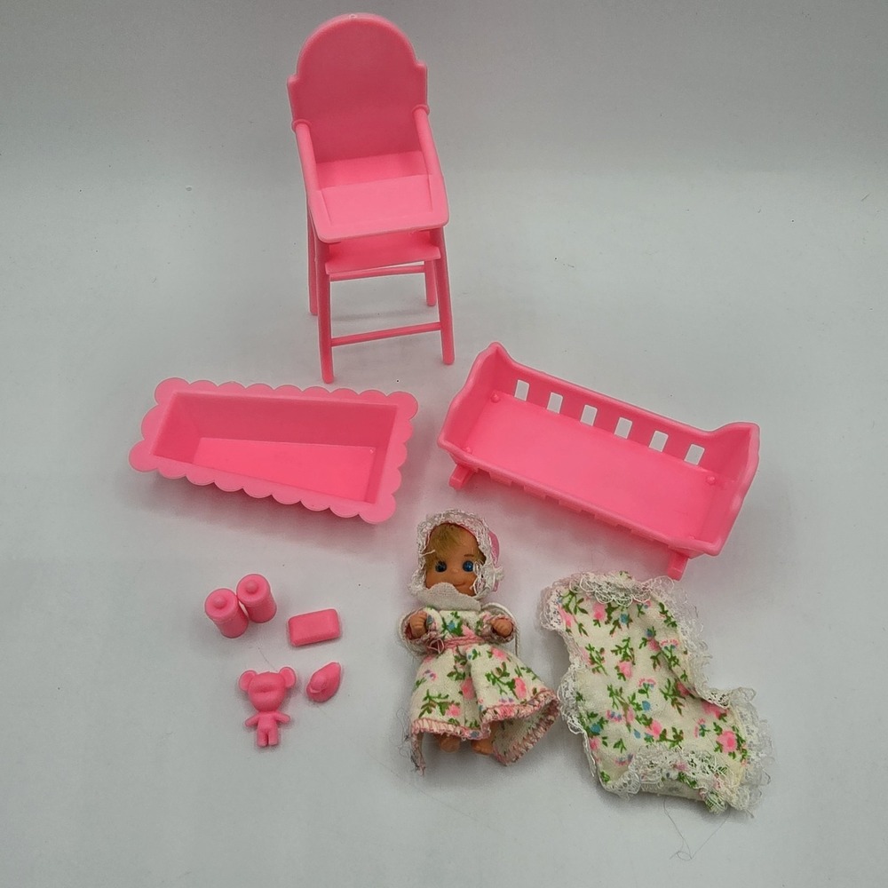 Vintage 1974 Barbie Sunshine‎ Pink Baby Furniture 3 Piece Set High Chair Crib